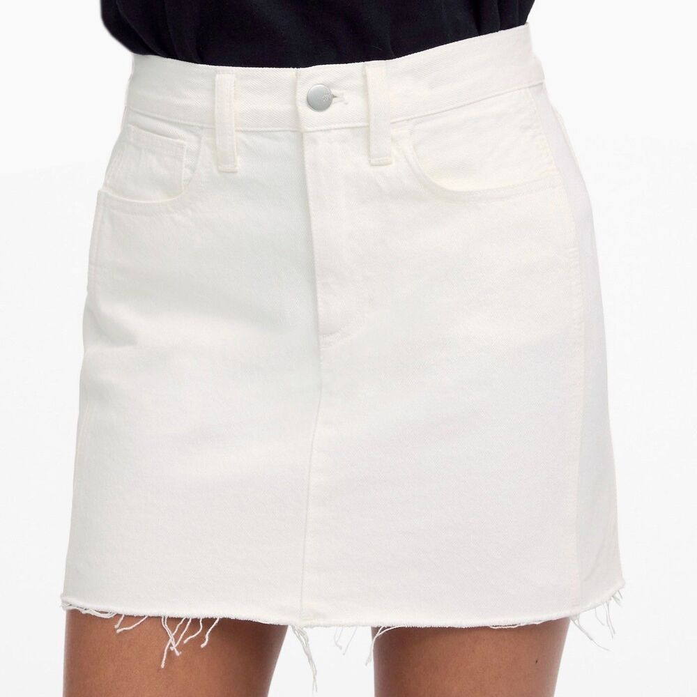 Madewell Raw-Hem Mini Skirt in Pure White Size 24 100% Cotton Denim Pockets